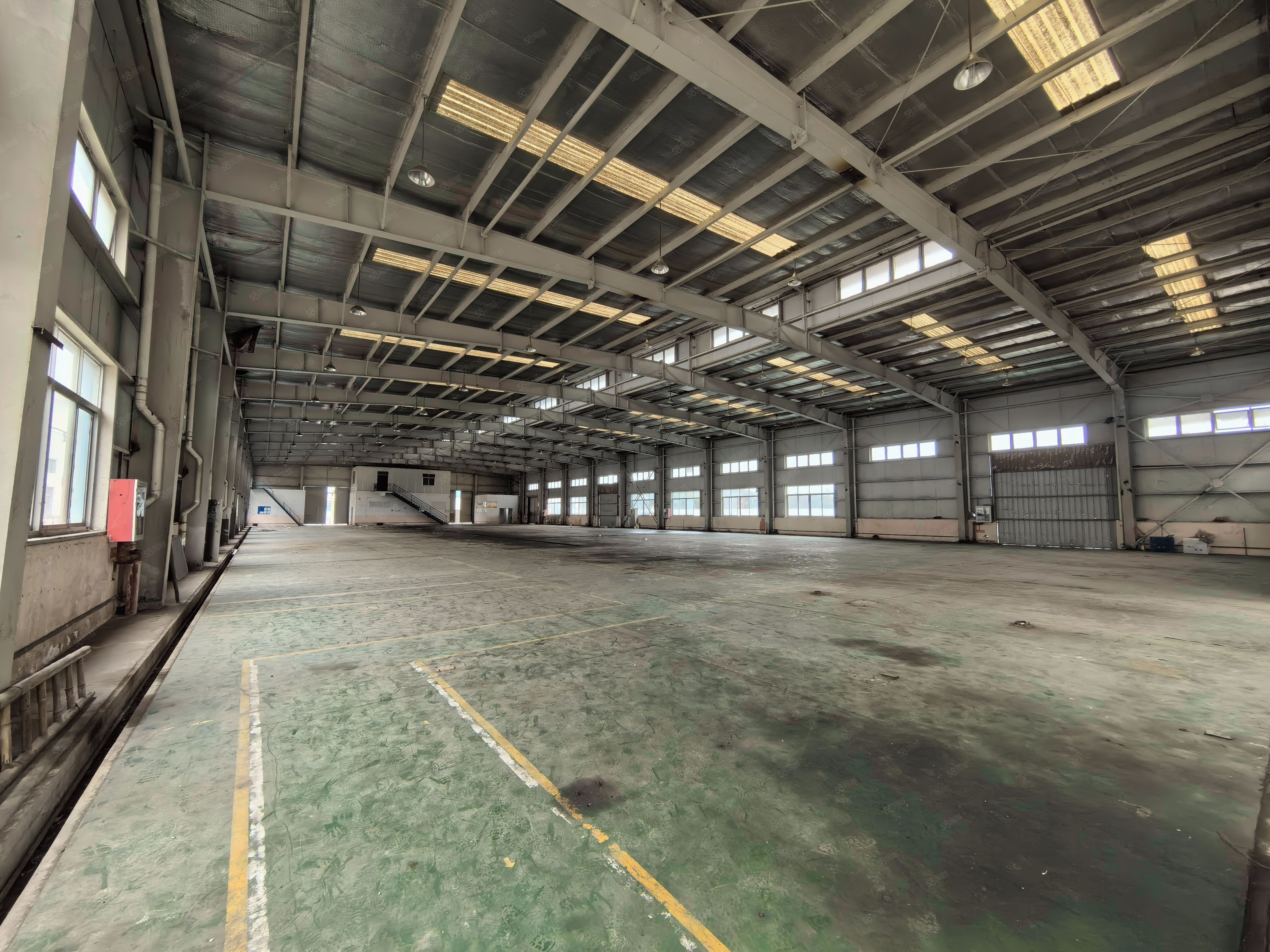 (出租) 昆山巴城大型仓库出租25000平方米适合物流冷链仓储电商配送
