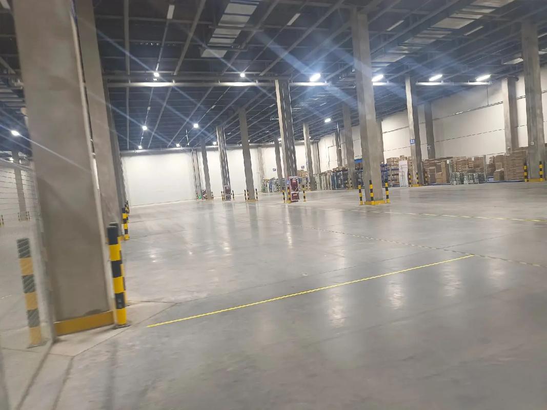 (出售) 10平方米自行车库出售